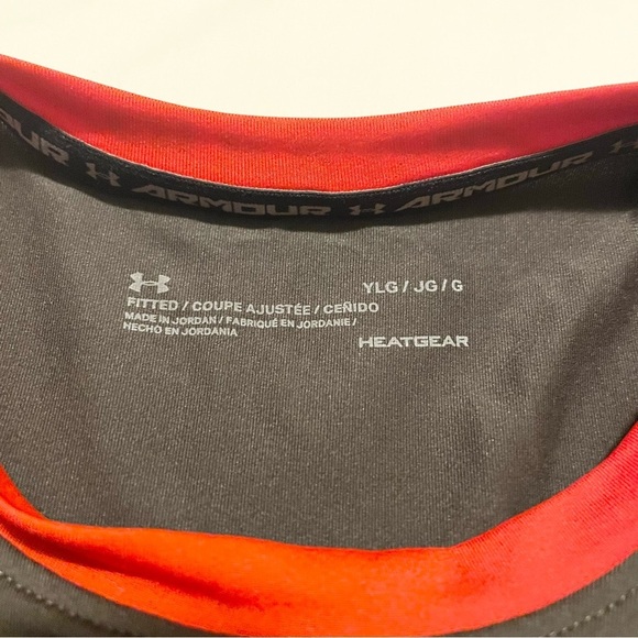 Under Armour Shirt Youth Large Heatgear Fitted Tshirt - Picture 5 of 16